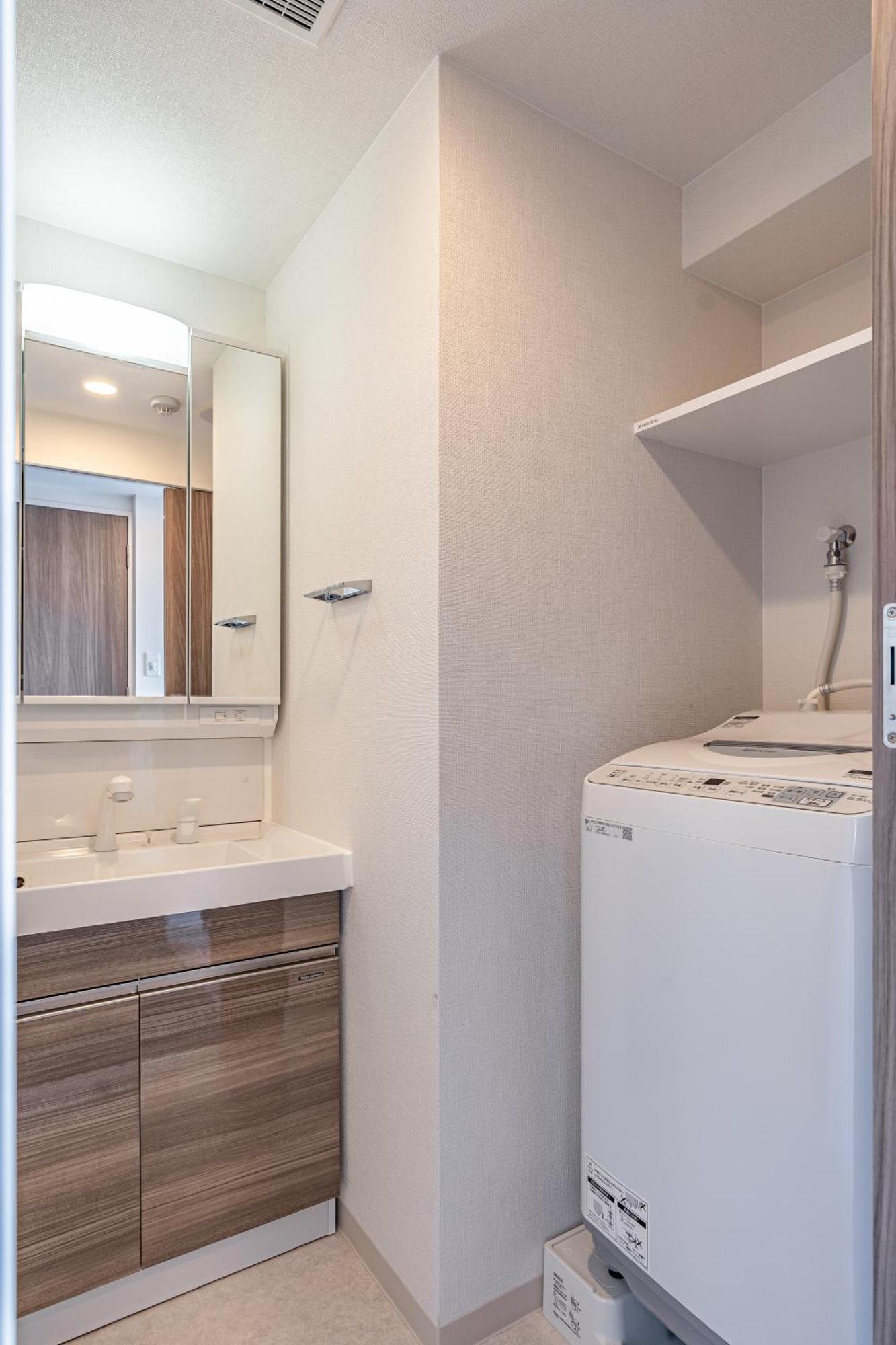 11 Shinsaibashi 3 Homestay *